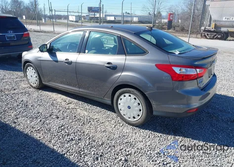 2013 Ford Focus Se z USA, uszkodzony, nr VIN 1FADP3F29DL198692